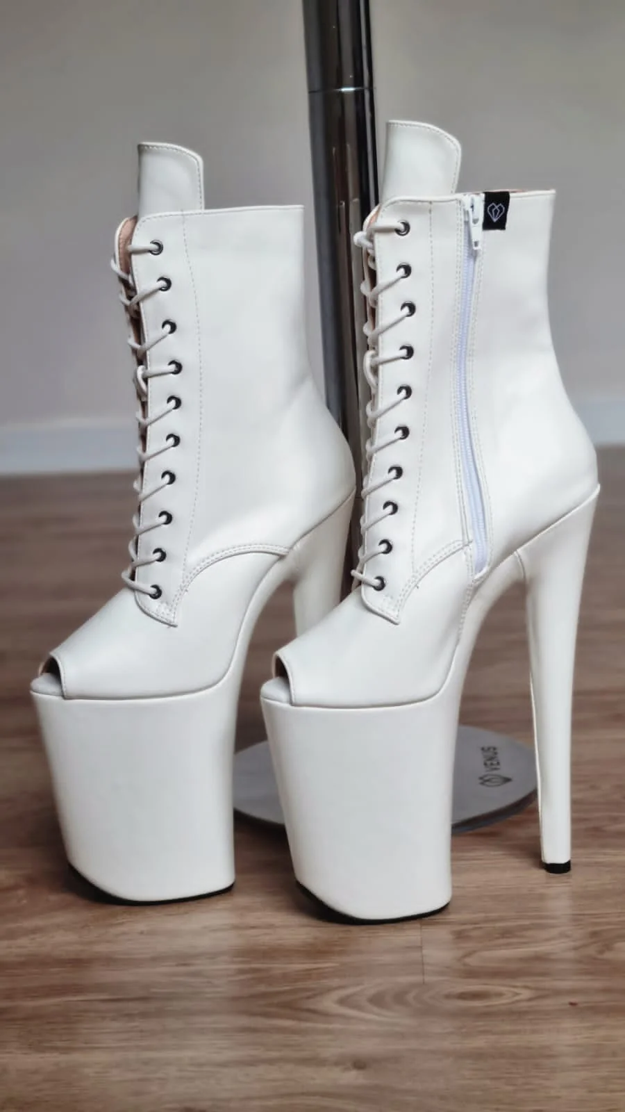 CUSTOM MADE HEELS - Image 3